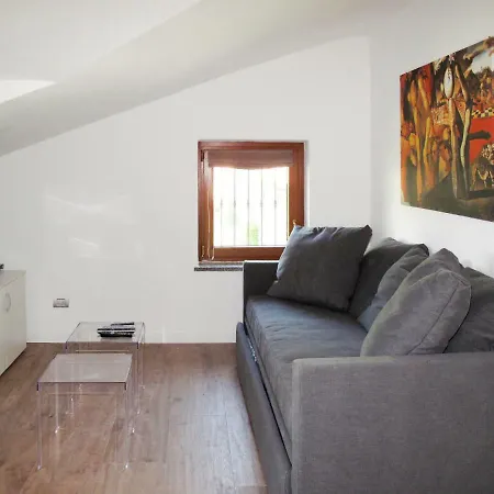 Locazione Turistica Vittoria Apartment Dongo
