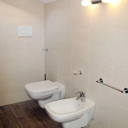 Apartment Locazione Turistica Vittoria *
