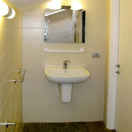 Apartment Locazione Turistica Vittoria Dongo
